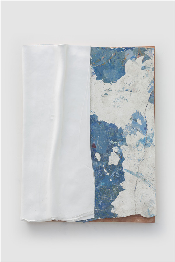 《白灰B》，闫泓池，丙烯，86X65CM