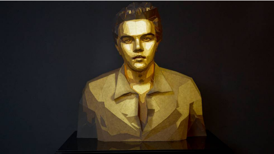 高振鹏-《超级明星2号》-80×80×60cm-综合材料-1_2-2018