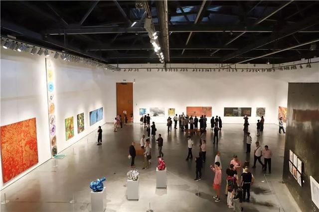 上海抽象艺术家组团参加展览，别开生面的“异形”亮相宁波