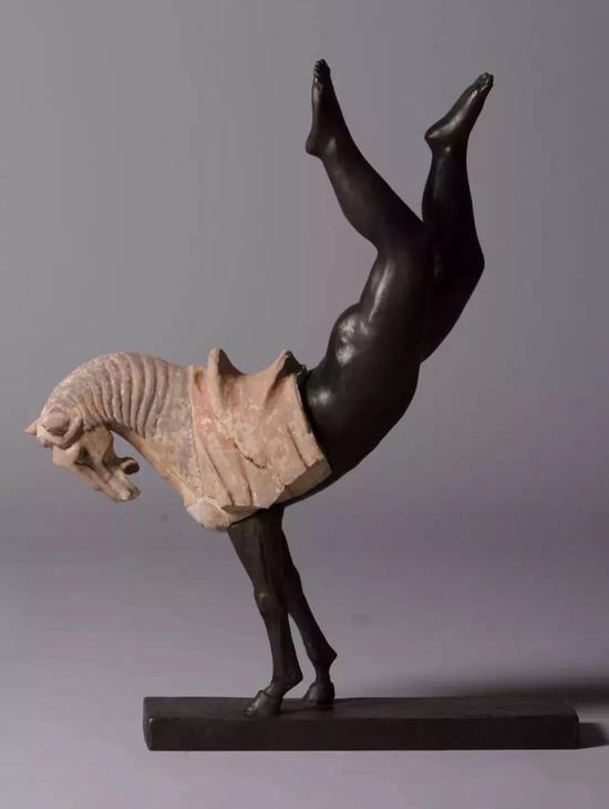 “丝路之光”甘肃首届雕塑作品邀请展开幕