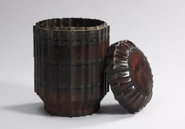 上博40年后再推漆艺大展