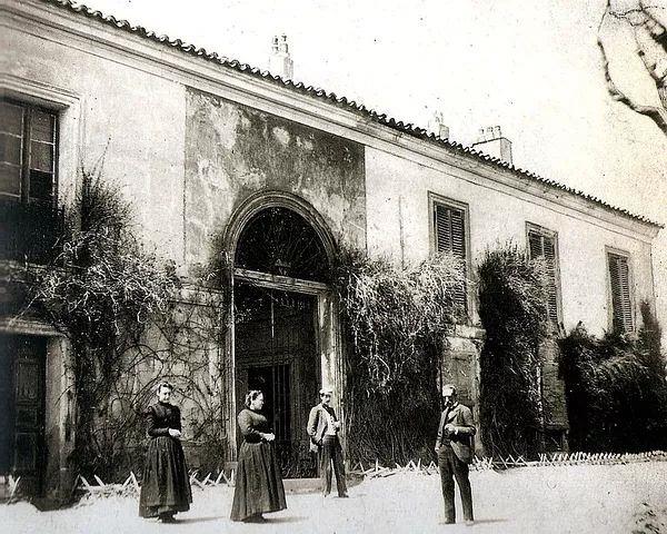 《聋人屋》 摄于1900年