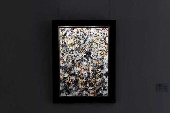 杰克逊·波洛克的《红色笔触的构成》目前正于香港展出