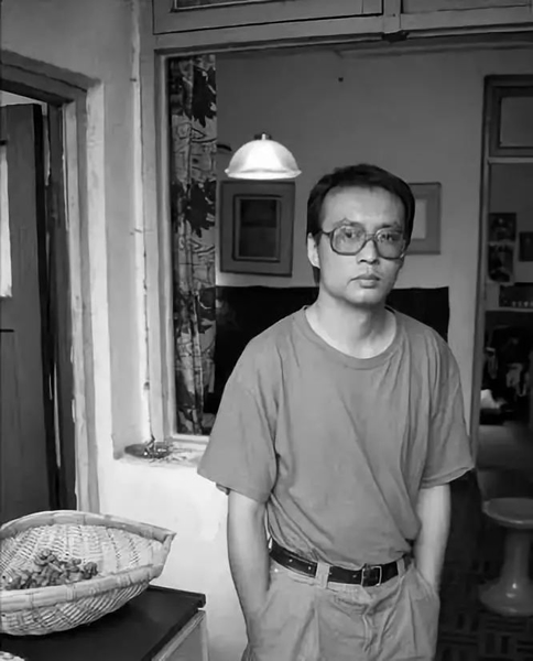 90年代的张晓刚 肖全摄