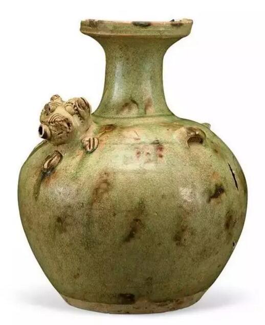 ▲晋（265-420） 青瓷褐彩猪首壶 2001年鄂州周家垴26号墓出土湖北省博物馆藏