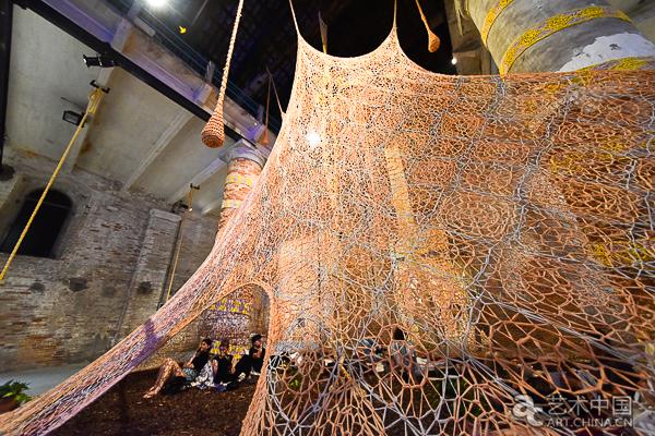 2017年第57届威尼斯国际艺术双年展“巫师馆”现场