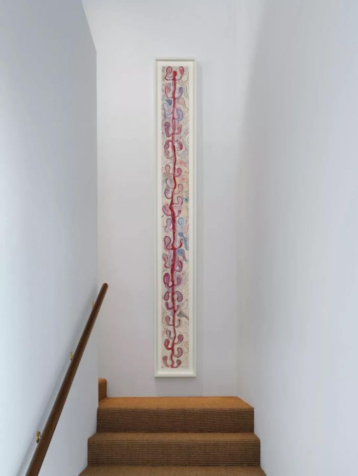 ▲ 「路易丝·布尔乔亚：黑色蝴蝶」展览现场图，2018，豪瑟沃斯圣莫里茨，图片：豪瑟沃斯