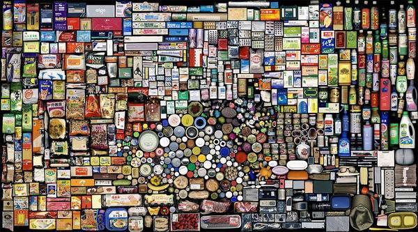 洪浩的摄影作品《结算2007年B》“我的东西”系列