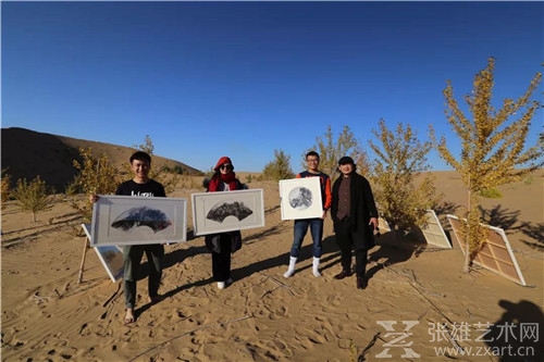 把艺术还给自然(一)——观艺术家王华明“自然美术馆”之响沙湾大沙漠个人展有感