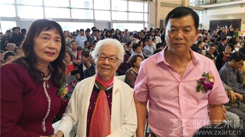 鹭潮鼓浪 桃李芬芳