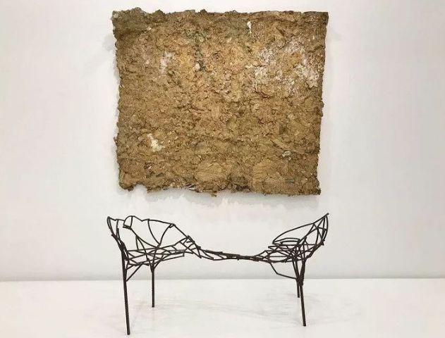 弗朗兹·韦斯特回顾展亮相蓬皮杜