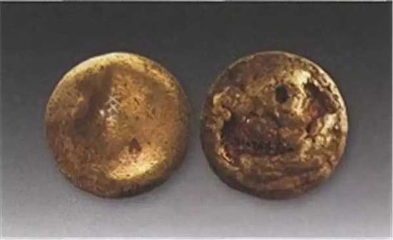 图一四咸阳长陵出土平板金饼