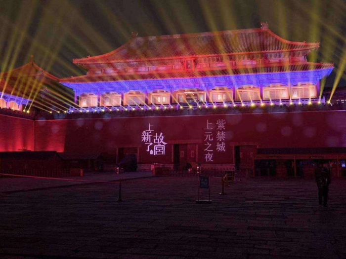 创新 故宫灯会走红的正确打开方式