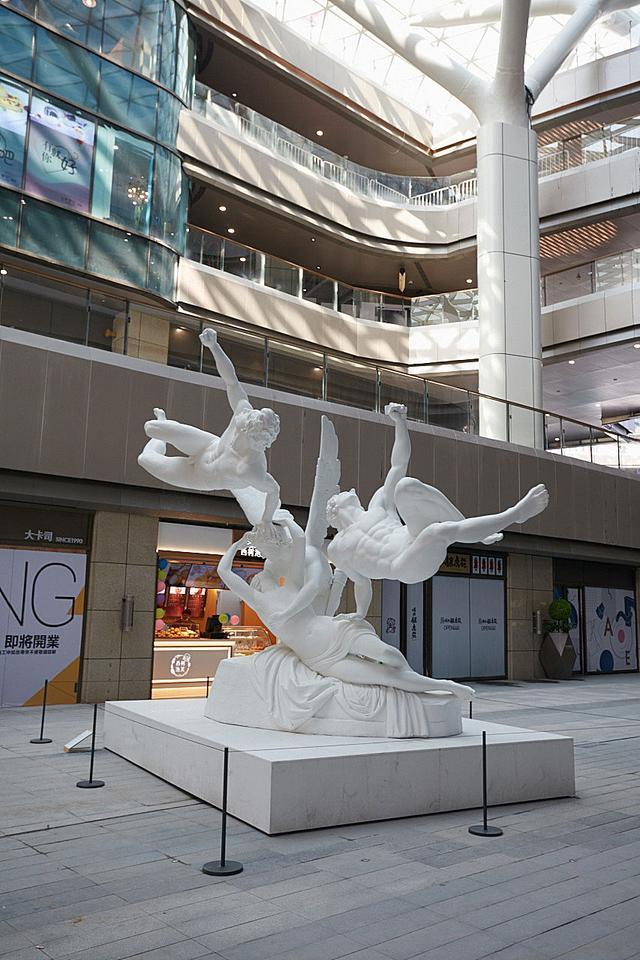 徐震，永生——被丘比特之吻唤醒的普赛克（天使之吻），欧特律阿戴斯