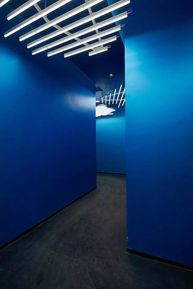 李景湖，白云