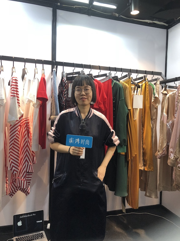 设计师华嘉