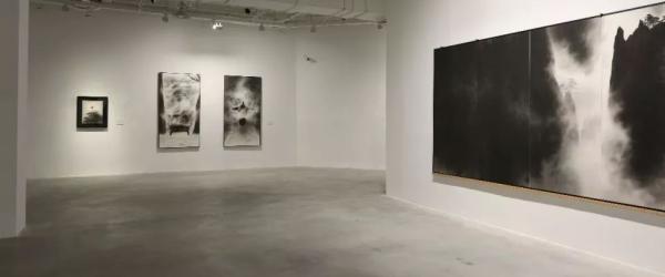 上海油雕院展出现场