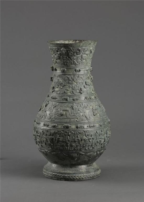 鸟兽龙纹壶 春秋晚期 1923年大同市浑源县李峪村出土 上海博物馆