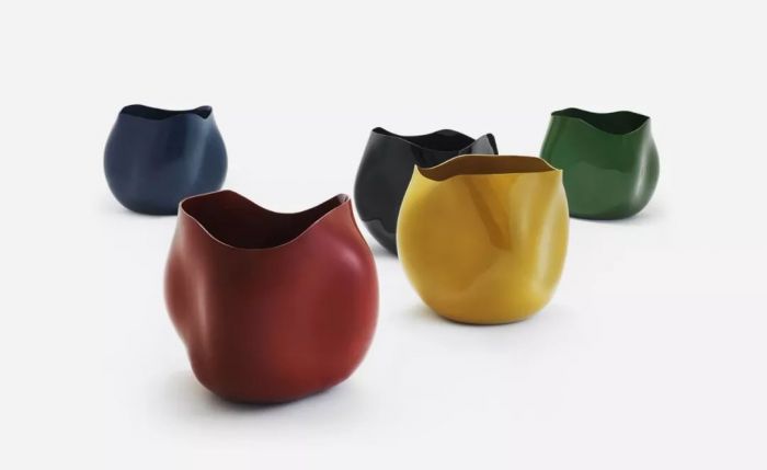 ↑Hae Cho Chung，韩国，“五色花瓶”，2013
