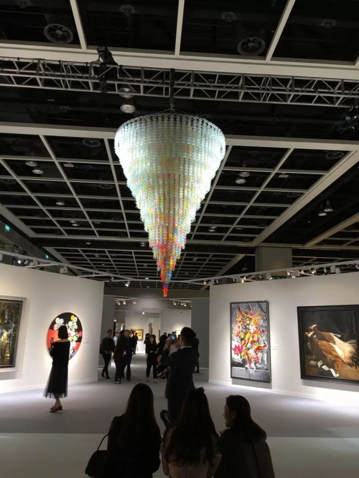 佳士得预展现场，仍维持一贯的展览质量。