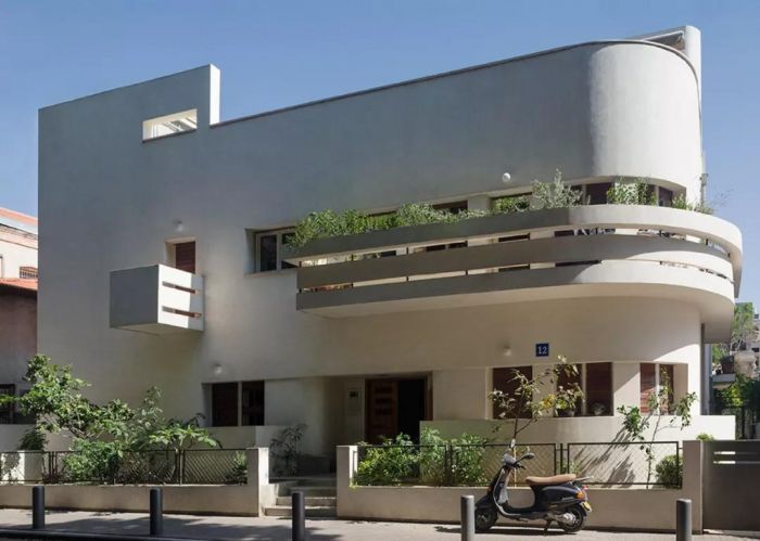 ▲Zeev Rechter 设计的 Avraham Soskin House Dezeen/Mikaela Burstow.