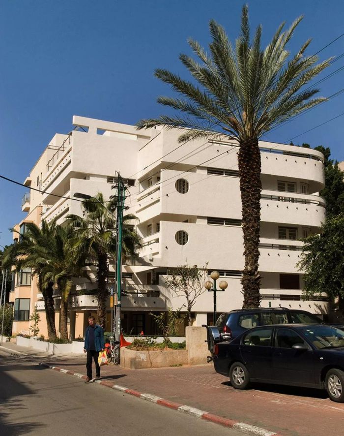 ▲1935 年建成，配备电梯与宽敞大堂的 Rubinsky House Dezeen
