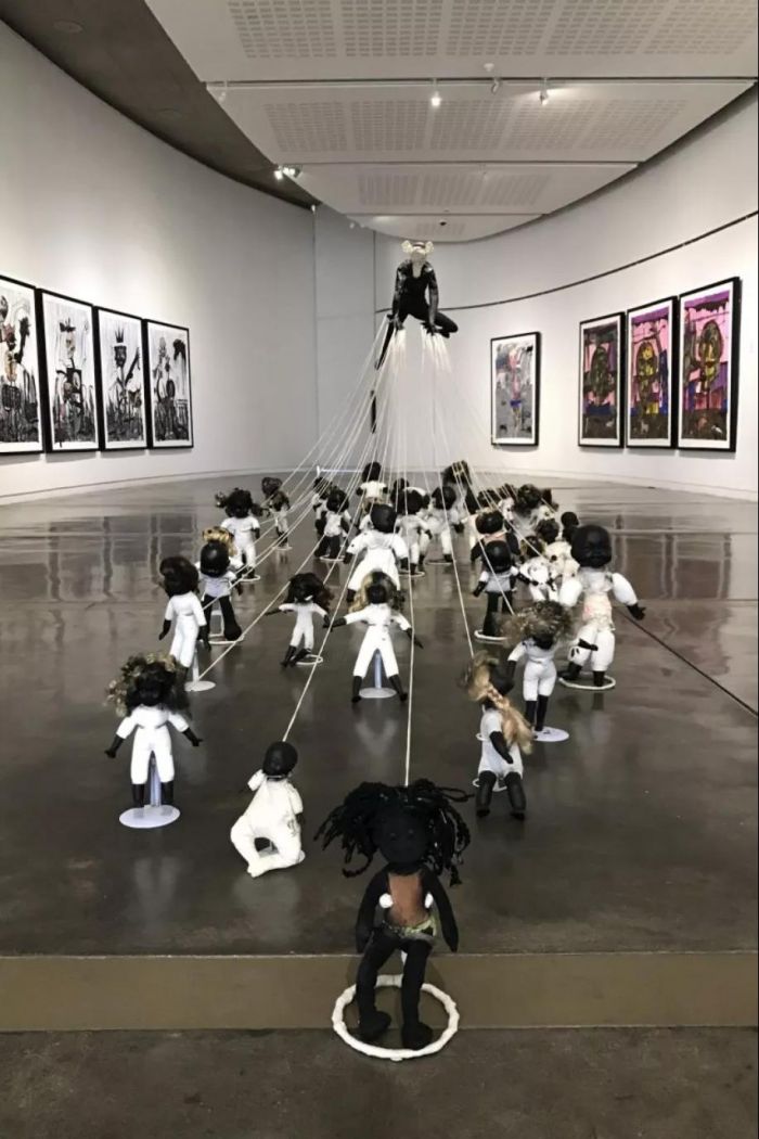 上图：The City with Ayes 1，2017下图：Queen of Scavengers，2017