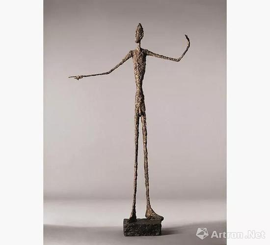 阿尔伯托?贾克梅蒂（1901~1966年）《指示者》雕塑（2015年纽约佳士得1.413亿美元成交）