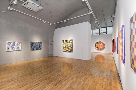 杜飞辰个展《集合》在上海hiart space开幕