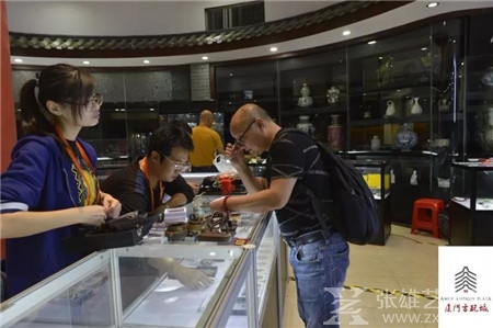 厦门古玩城·;文博会&交流会|看图！万千珍品集中亮相，快来淘宝啦！一曲《新贵妃醉酒》开启古玩艺术文化交流序幕
