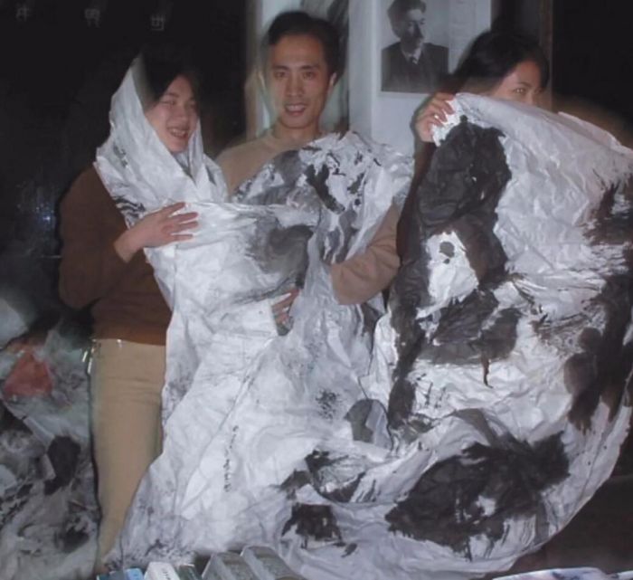 你去看书法，还是量血压？