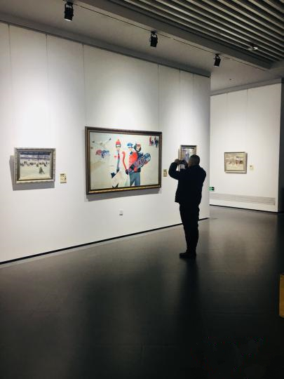 2019哈尔滨国际冰雪节俄罗斯油画展开展。