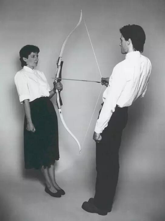Marina Abramovi?and Ulay,Rest Energy, 1980©Marina Abramovic