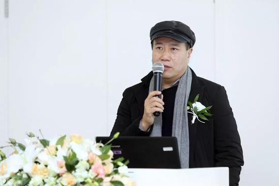 参展艺术家代表刘庆和发布会致辞