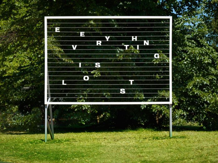 Tim Etchells, Everything is Lost, 2018, VITRINE, Frieze Sculpture 2018