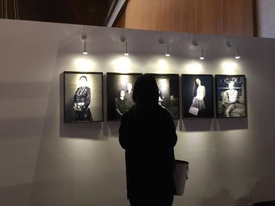 摄影展现场