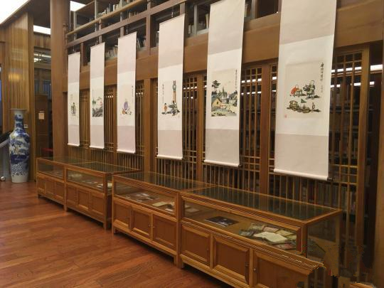 云林图书馆内布展的丰子恺漫画