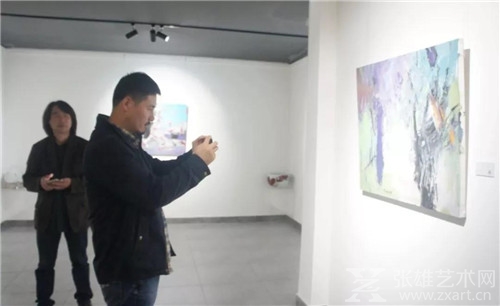 色块的震撼“边界·;唐承华新作品展” 在慧和天语艺术空间开幕