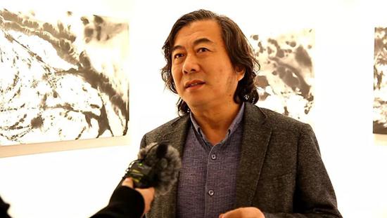 山东省美术家协会主席、山东省美术馆馆长、济南市文联主席 张望
