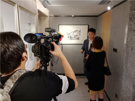 王昕海先生（着名画家）深圳东方美术馆馆长接受采访