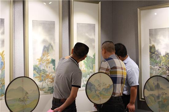 “辉煌书画作品展”在深圳东方美术馆开幕