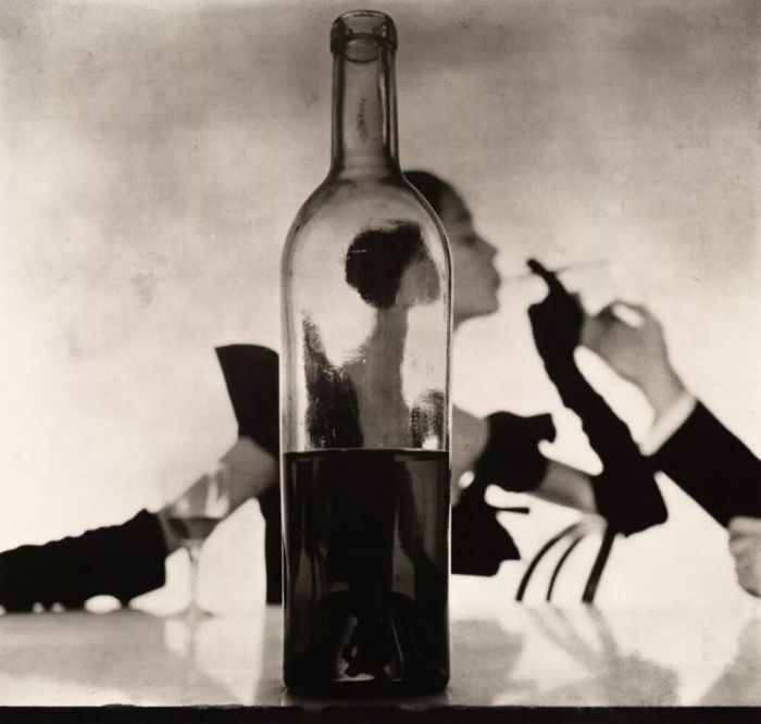 Irving Penn, Man Lighting Girl