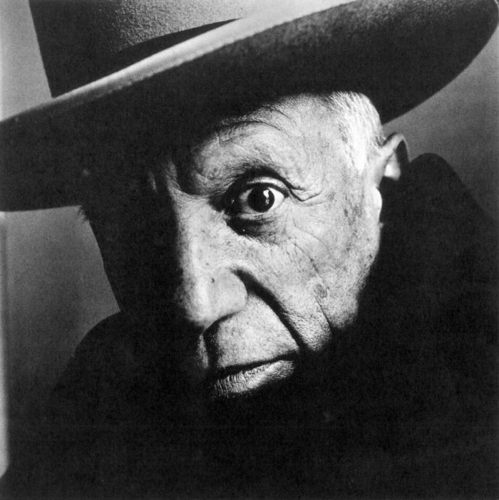 Irving Penn, Picasso (B) (2 of 6), Cannes, 1957 © The Irving Penn Foundation