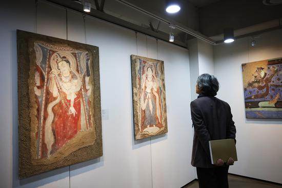 古龟兹壁画摹制特展亮相韩国首尔