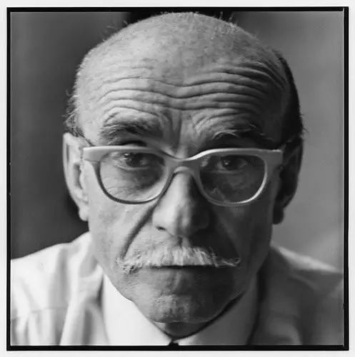 Lucio Fontana（卢西奥·丰塔纳）