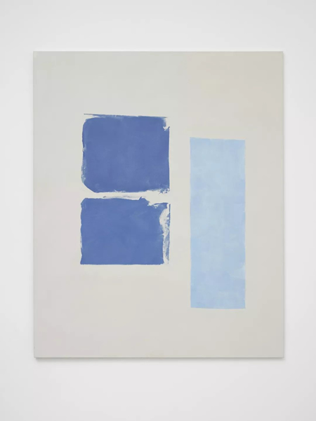 Peter Joseph《Two Blues and Light Blue》, 2017,布面丙烯，尺寸: 137.2 x 111.8 厘米，摄影 Jack Hems? Peter Joseph