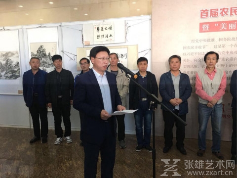 挥毫泼墨喜迎首届中国农民丰收节 ——首届农民村寨“画丰收写丰收展丰收”艺术活动首站走进北大荒
