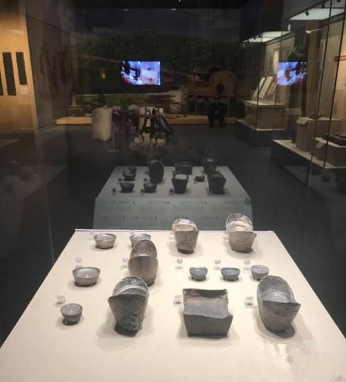 本次展览分“晋启茶缘”、“万里飘香”、“文化之路”3个部分来展现万里茶道沿线茶叶的生产、加工、运输、贸易等环节的风貌