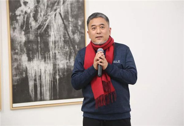 步履坚定的三位火枪手的“和而不同”