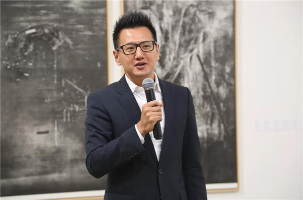 步履坚定的三位火枪手的“和而不同”